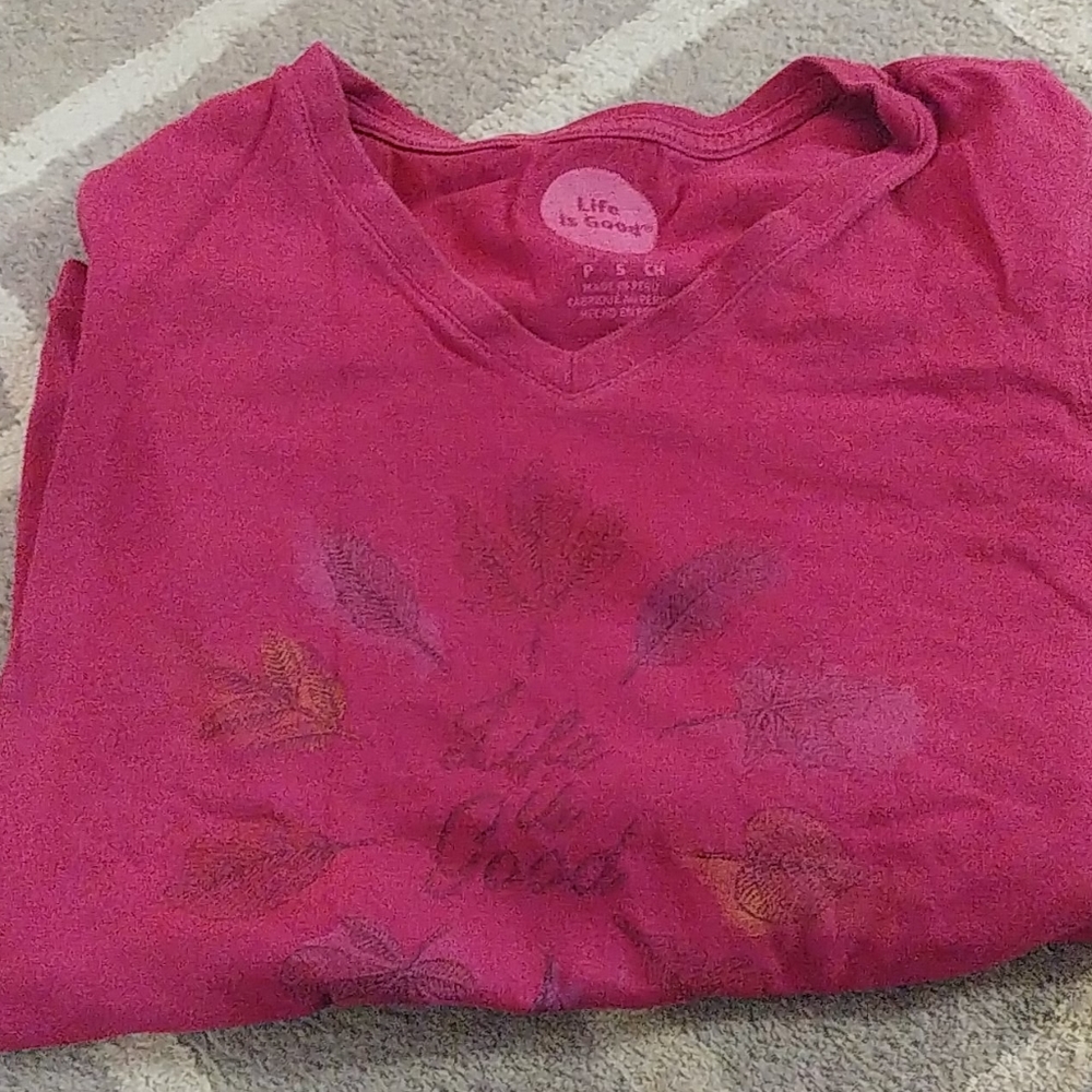 NWOT Life is Good shirt